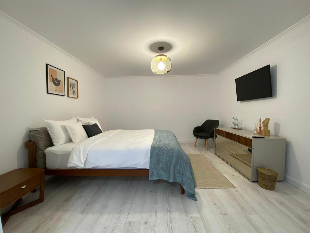 Cosy Apartments & Bistro Pufesti Kültér fotó