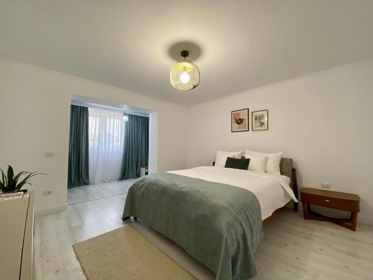 Cosy Apartments & Bistro Pufesti Kültér fotó