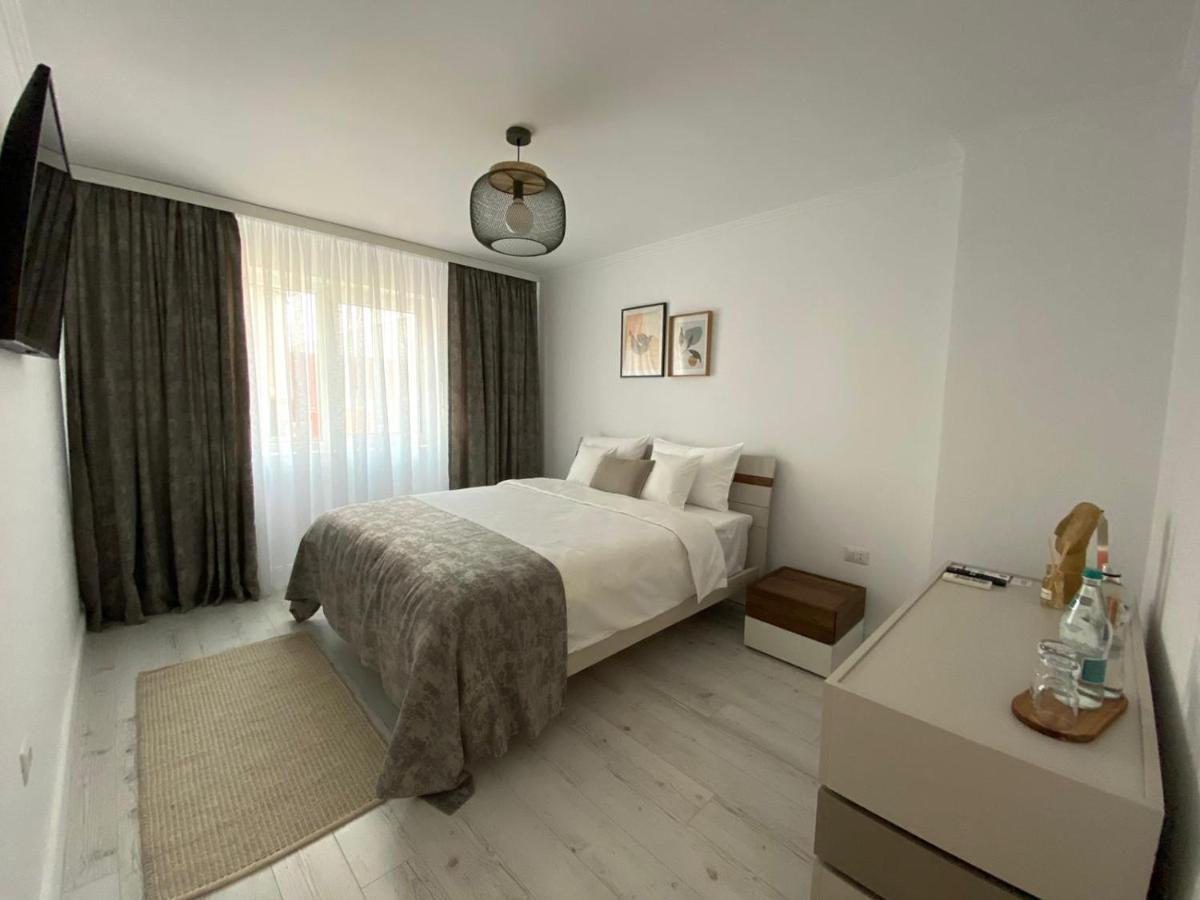 Cosy Apartments & Bistro Pufesti Kültér fotó