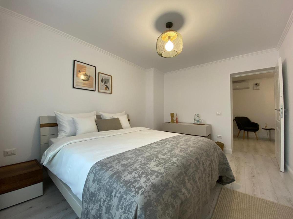 Cosy Apartments & Bistro Pufesti Szoba fotó