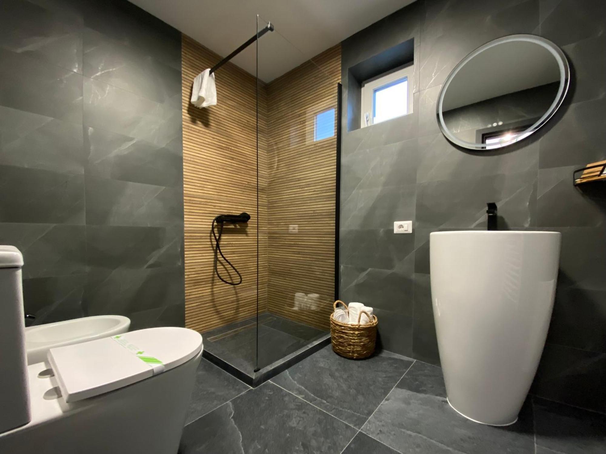Cosy Apartments & Bistro Pufesti Kültér fotó