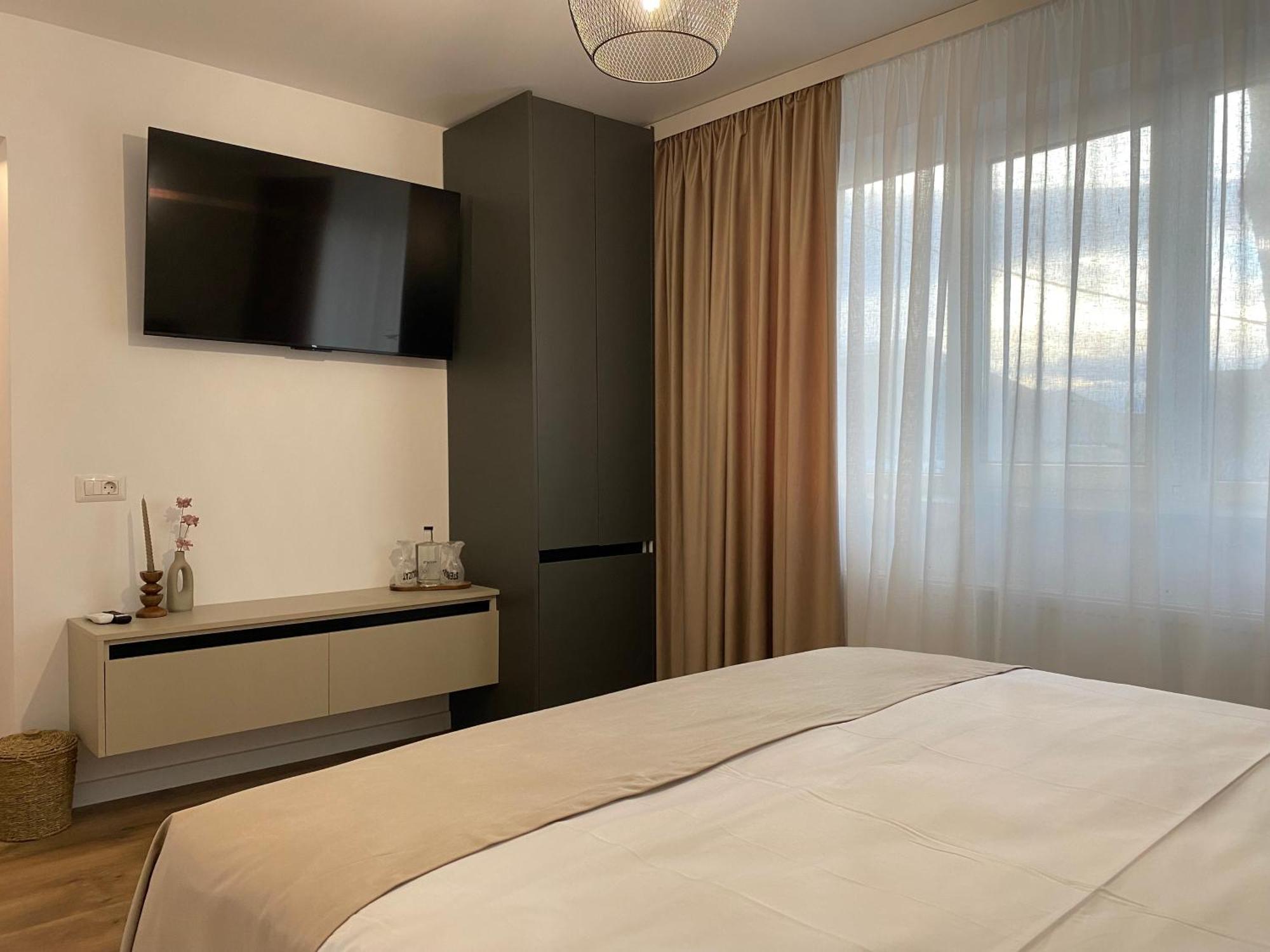 Cosy Apartments & Bistro Pufesti Kültér fotó